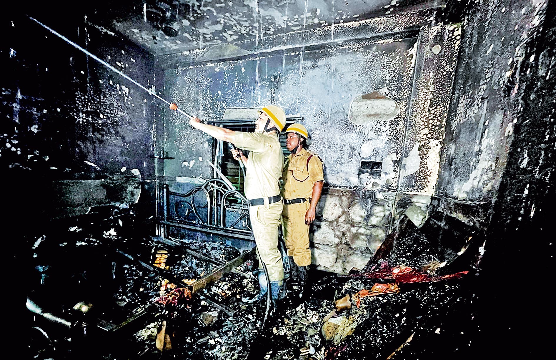 विधायक को कार से खींच कर किया हमला, आरोप पार्टी कार्यकर्ताओं पर ही