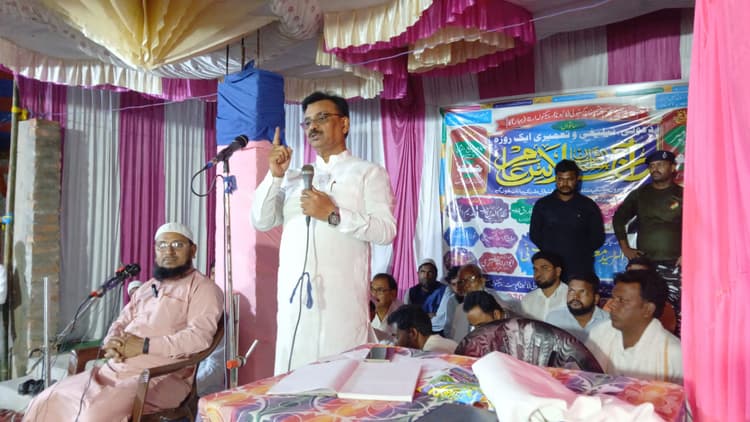 तालीम से खुलते हैं तरक्की के दरवाजे: जाकिर अनवर