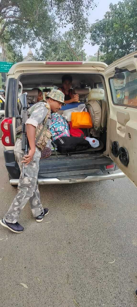 अंधरीगादर व दर्दमारा चेक पोस्ट पर चार लोगों के पास से 2,84,880 रुपये जब्त