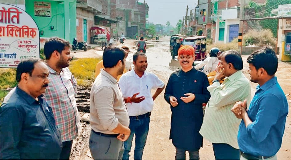 Gaya News : छठ घाट वाले रास्ता को समतल कर बनाएं चलने लायक