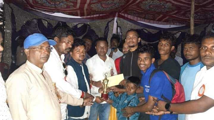 Football: जेएसएस क्लब सिकिदीरी की टीम बनी चैंपियन