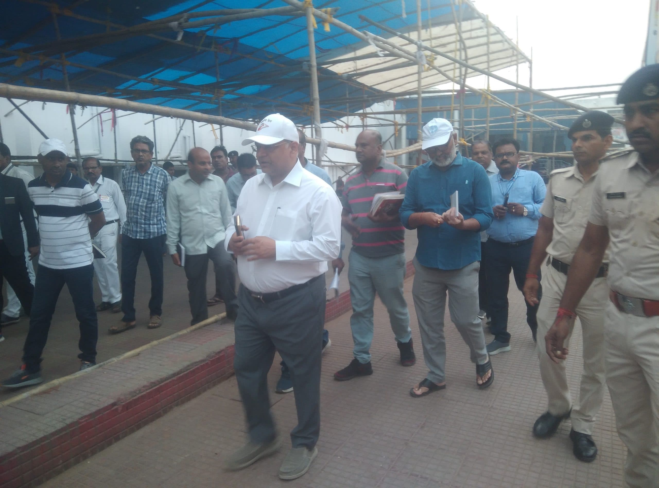 यात्री स्पेशल ट्रेन का अधिक से अधिक उपयोग करें