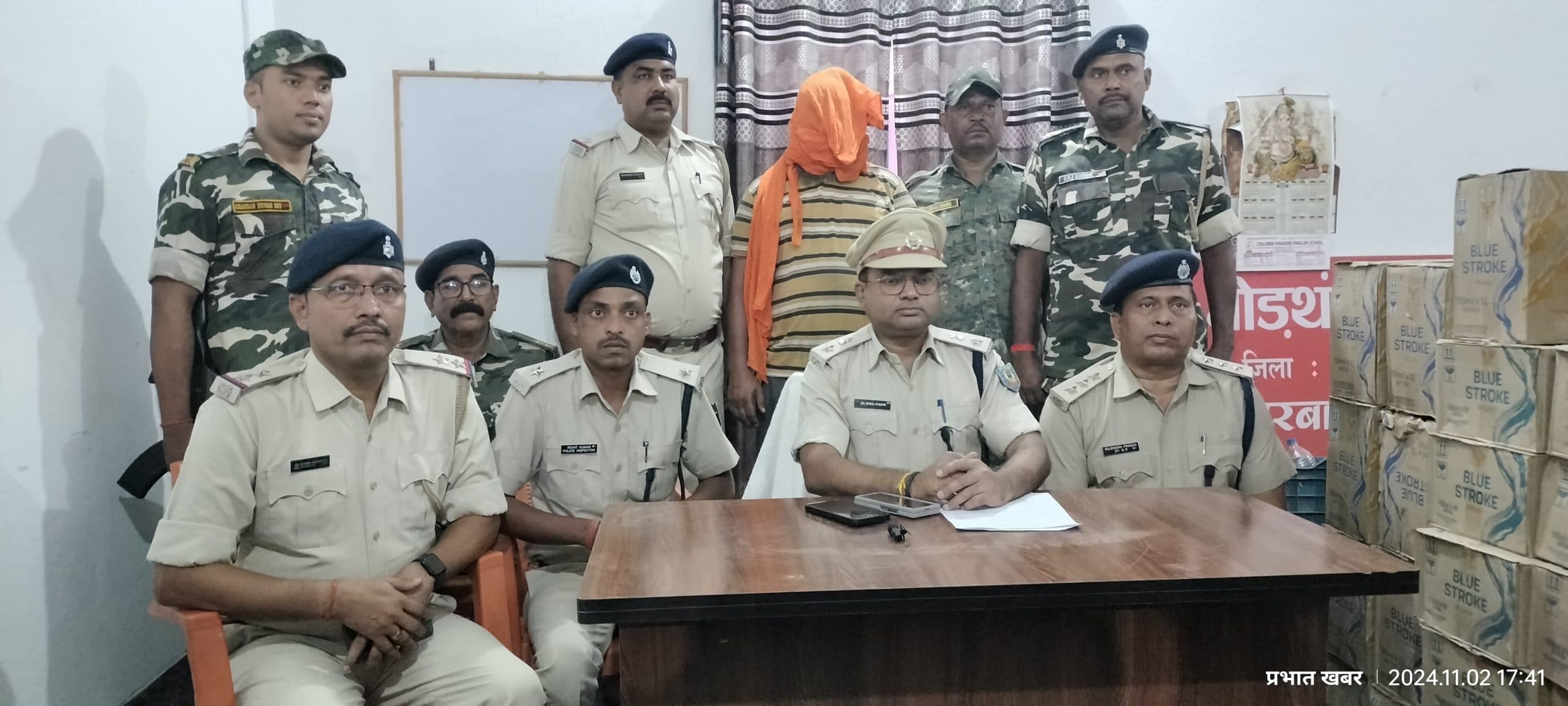 Giridih News: 51 लाख रुपये की अंग्रेजी शराब सहित ट्रक जब्त, चालक गिरफ्तार