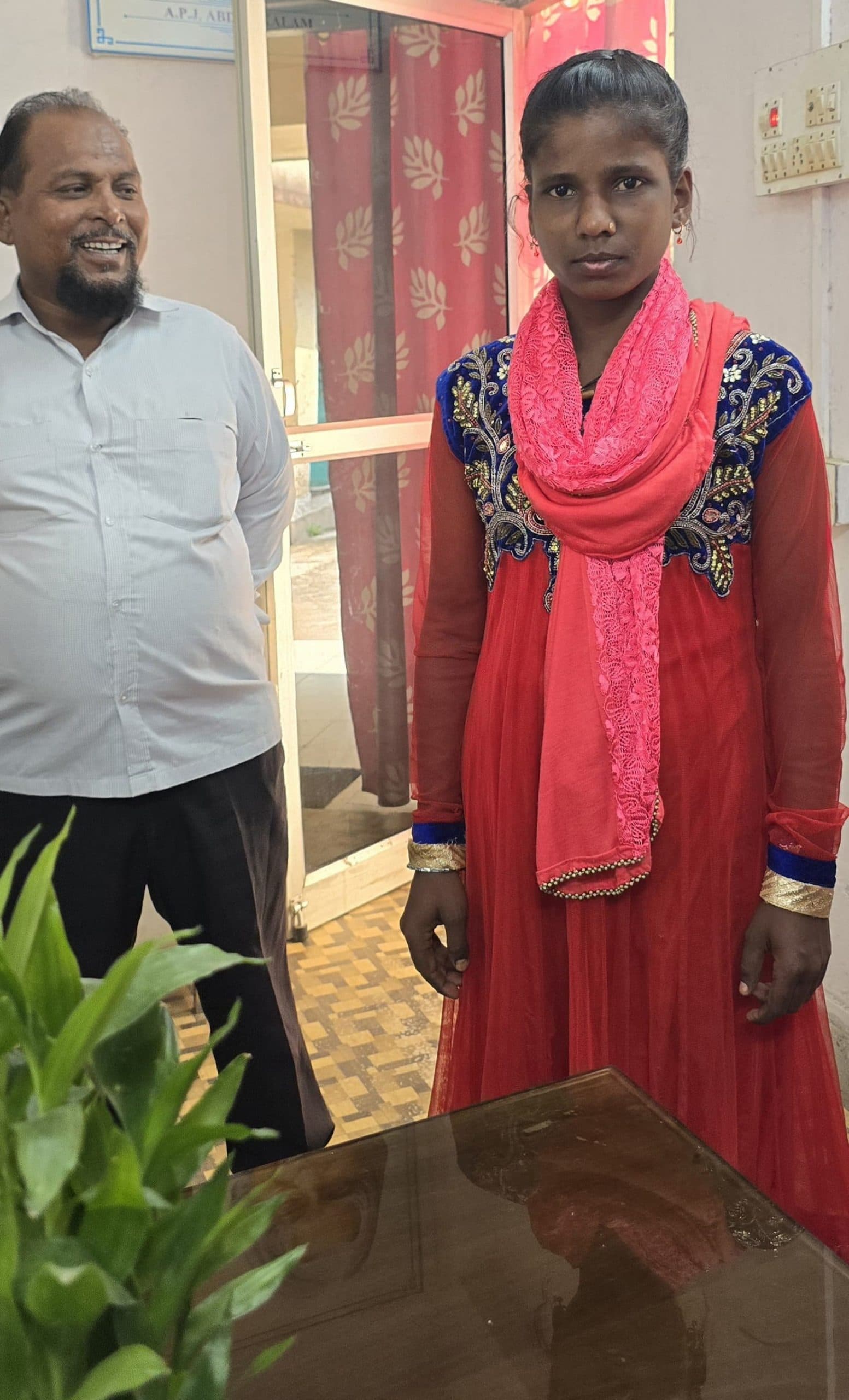 Giridih News: पश्चिम बंगाल से भटककर नाबालिग पहुंची बेंगाबाद