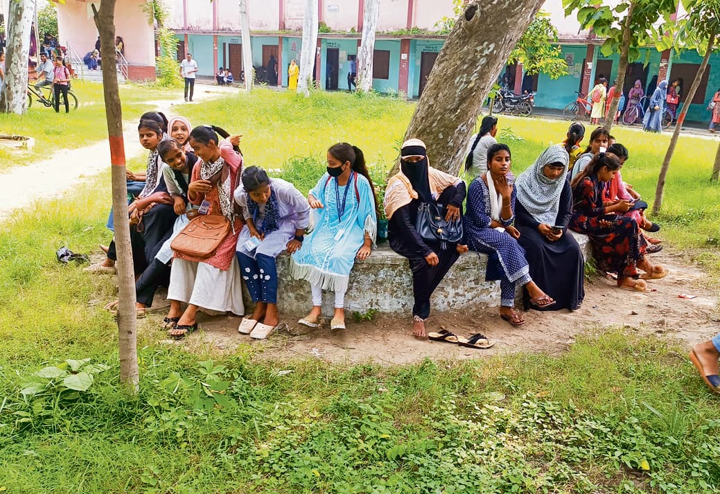 Gopalganj News  : छठ की छुट्टी के बाद 10 को खुलेंगे सभी डिग्री कॉलेज, स्नातक परीक्षा की होगी तैयारी