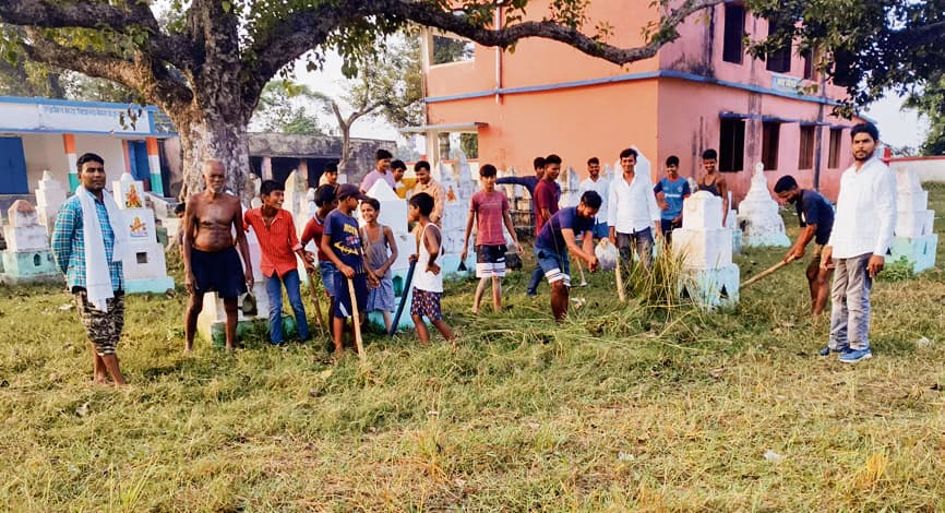 Gopalganj News : छठव्रतियों को नहीं होगी कोई परेशानी, स्वच्छता के साथ सजे घाट पर होगा अर्घ