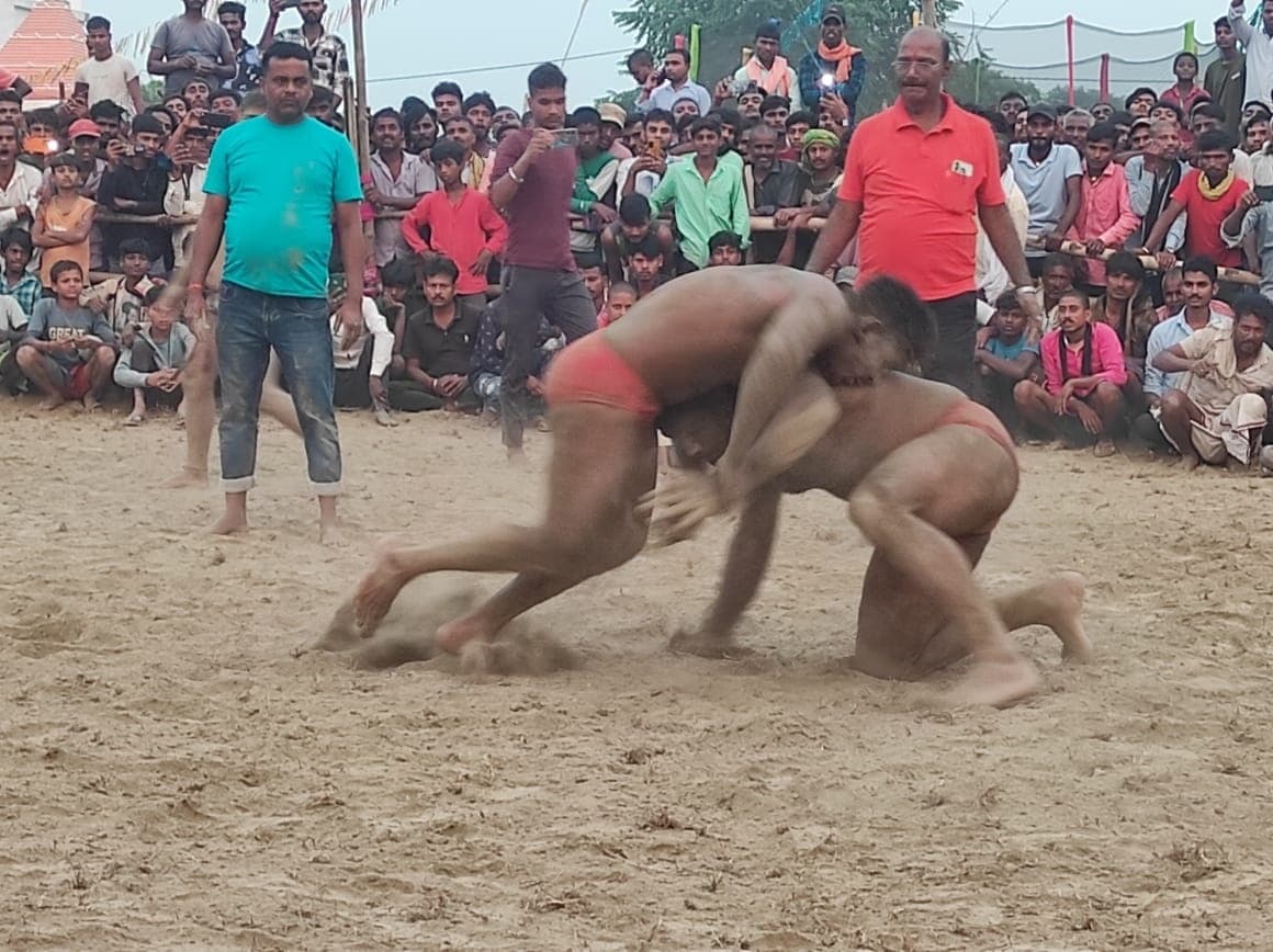 दंगल प्रतियोगिता के विजेता बने साबिर नूर पहलवान