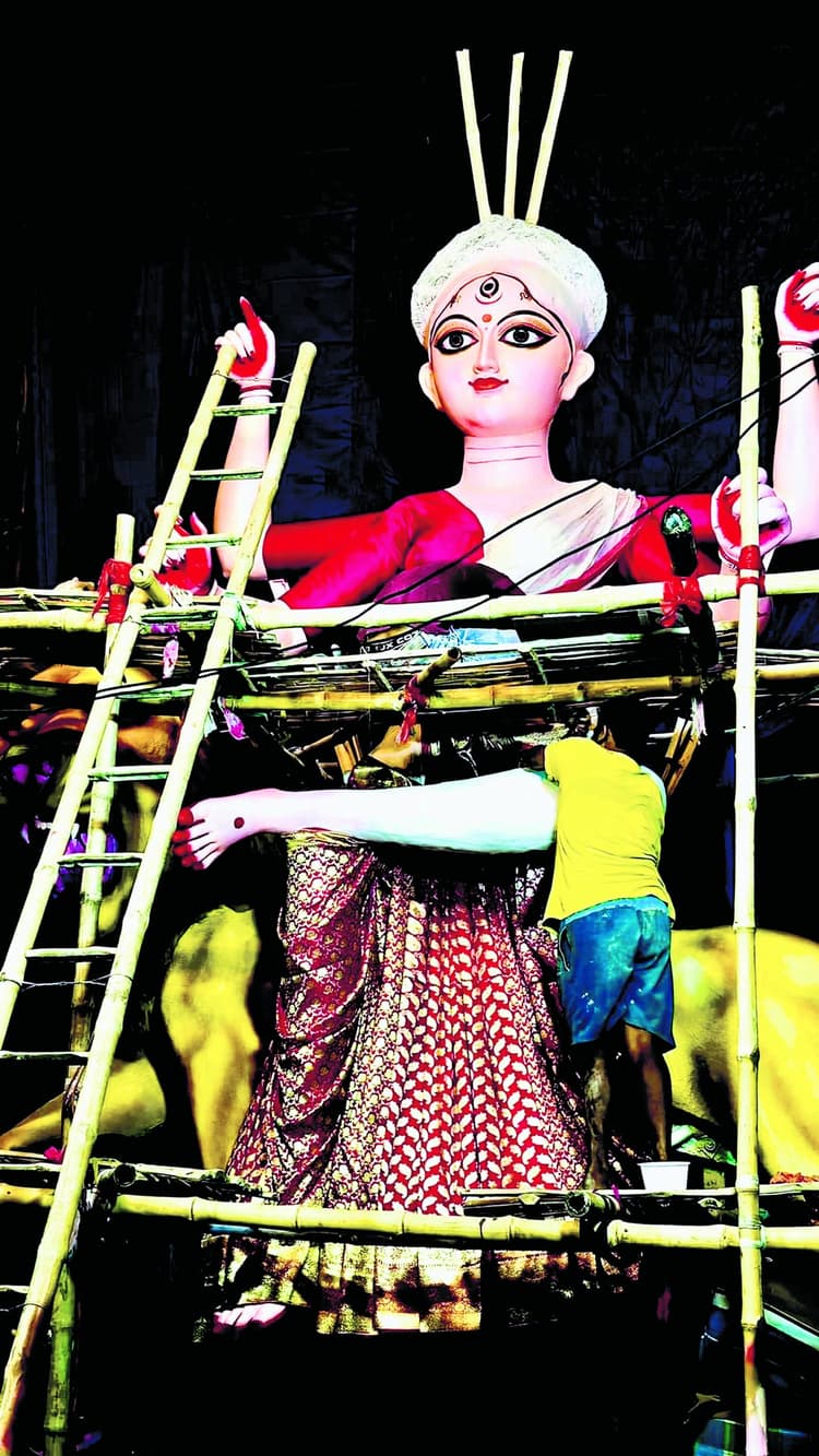 धार्मिक परंपरा का प्रतीक है जगद्धात्री पूजा