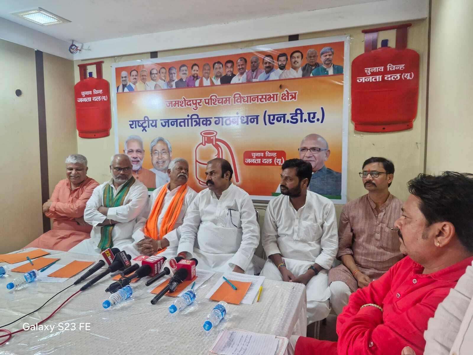 बड़े मार्जिन से जीतेंगे सरयू राय : मदन साहनी