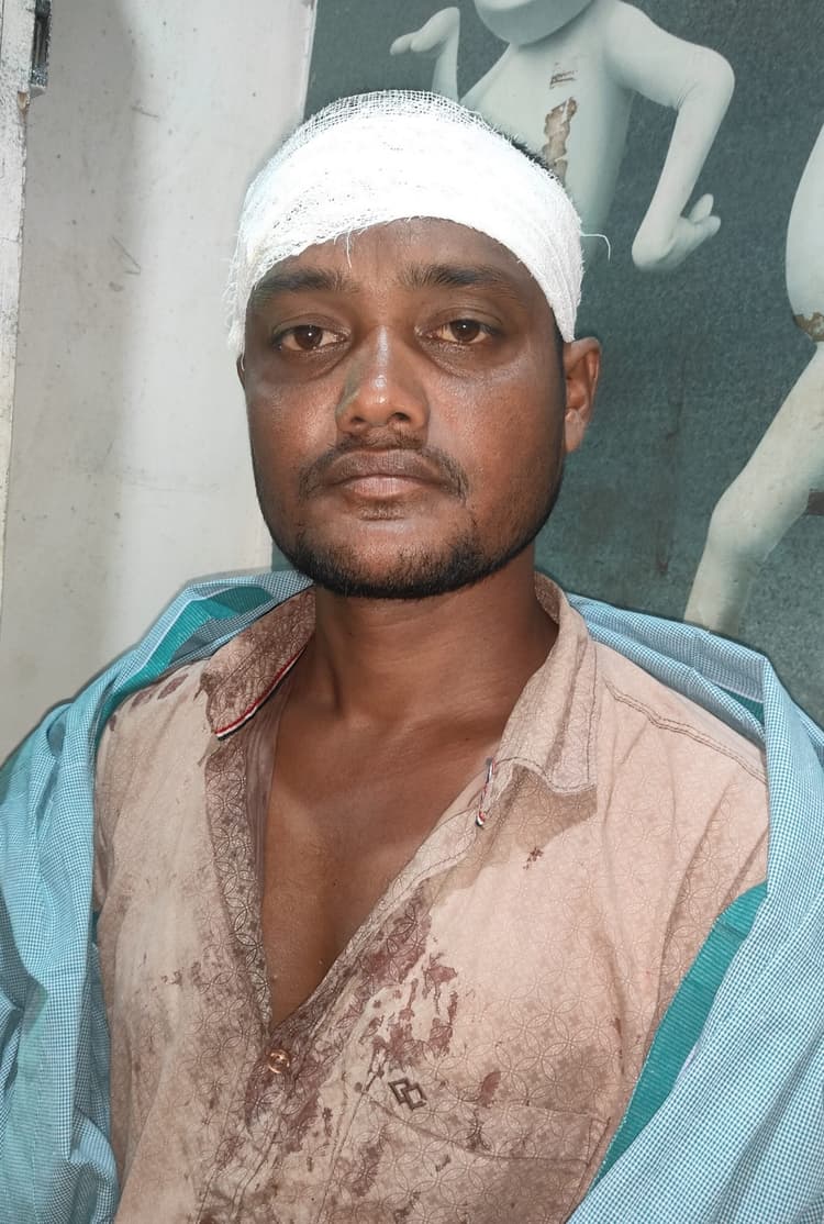 Bokaro News : ट्रैक्टर के लोन की किस्त नहीं देने पर मारपीट