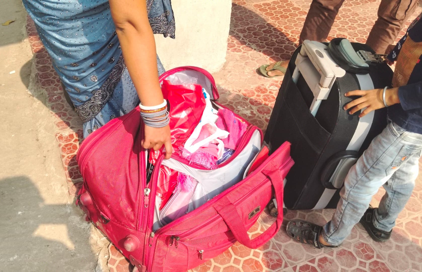 Aurangabad News : बस की छत पर सामान रखने के बाद रहें अलर्ट