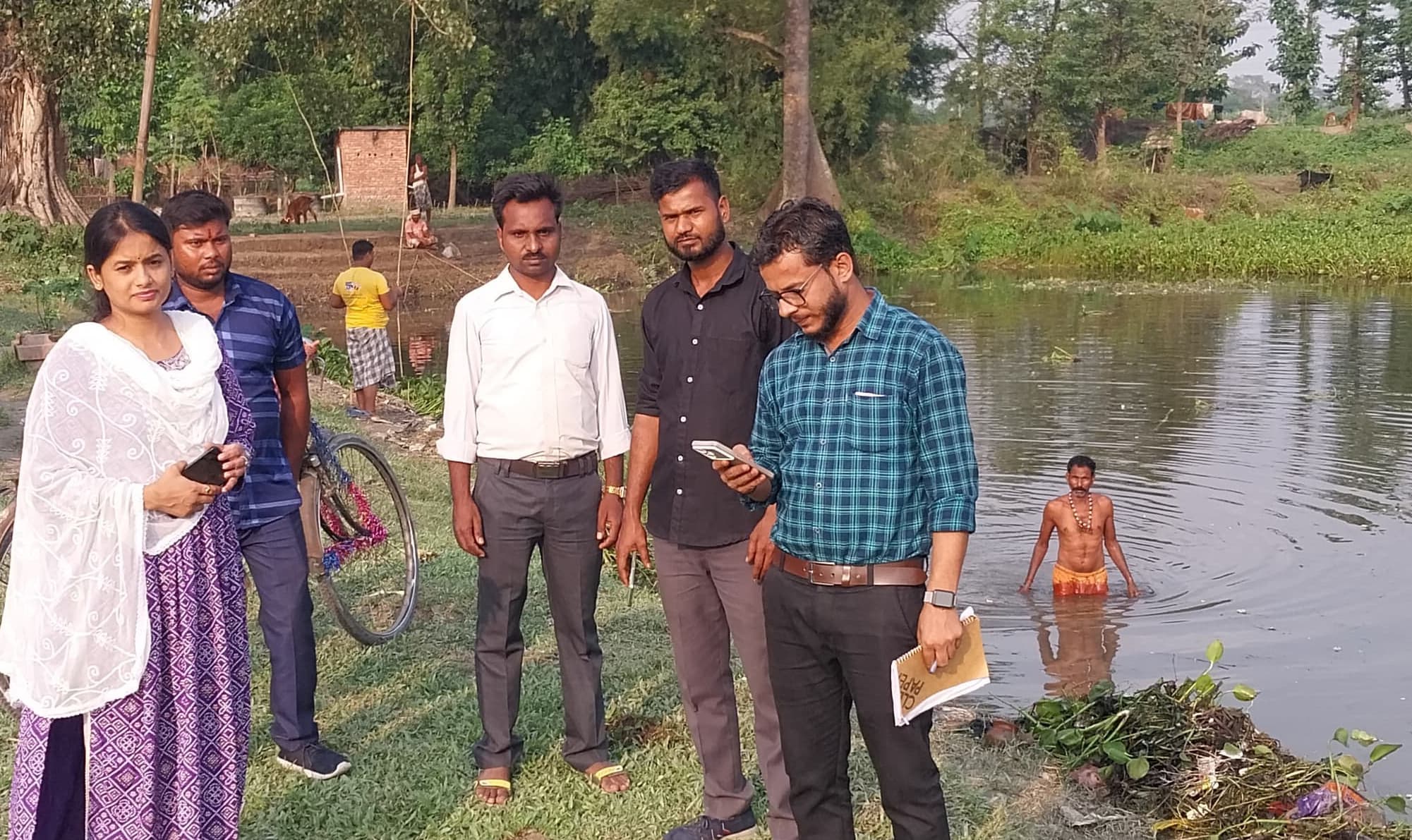 छठ घाटों की व्यवस्था दुरुस्त करने पर प्रशासन का फोकस