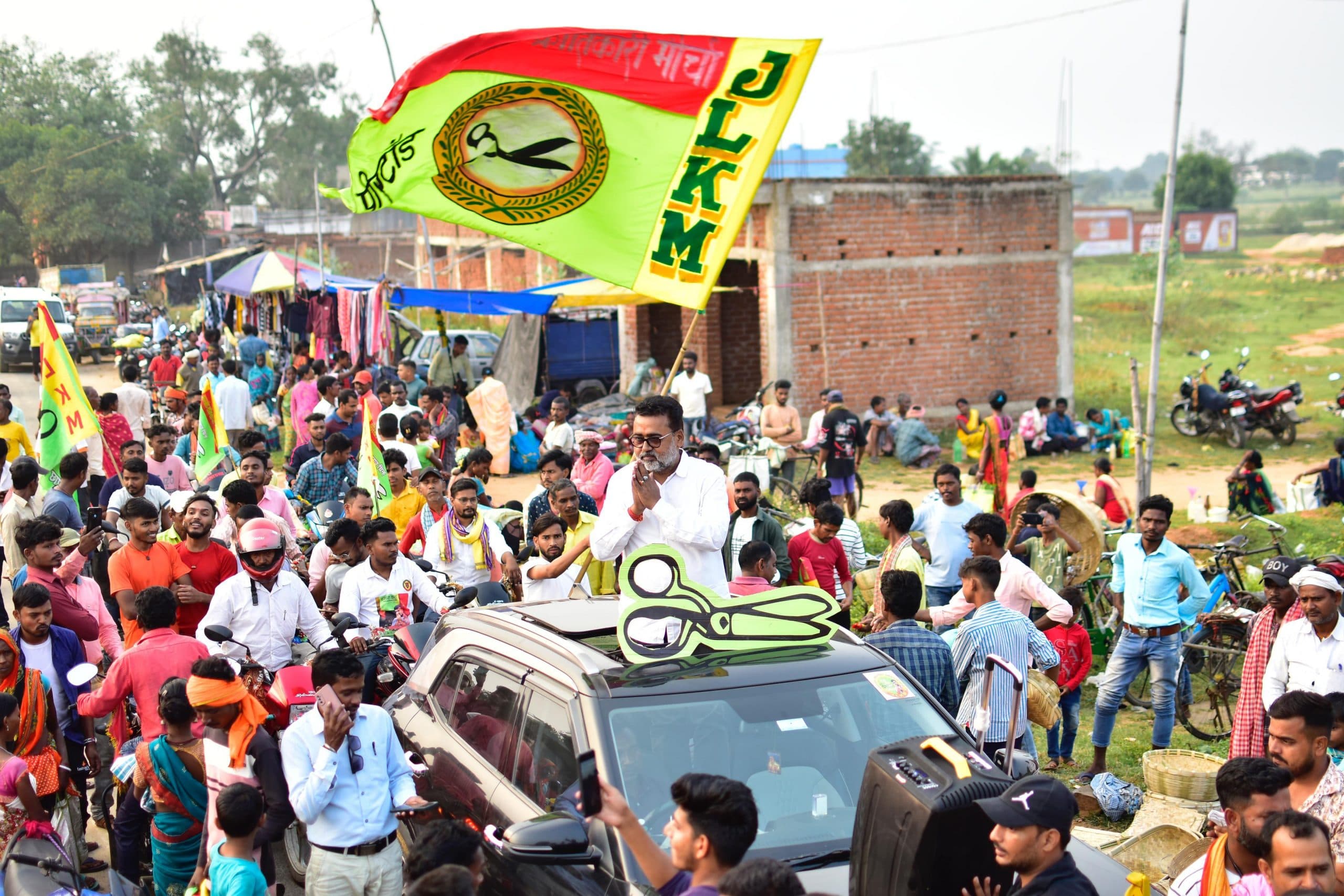 Giridih News: गिरिडीह विस क्षेत्र का समुचित विकास करना प्राथमिकता : नवीन आनंद