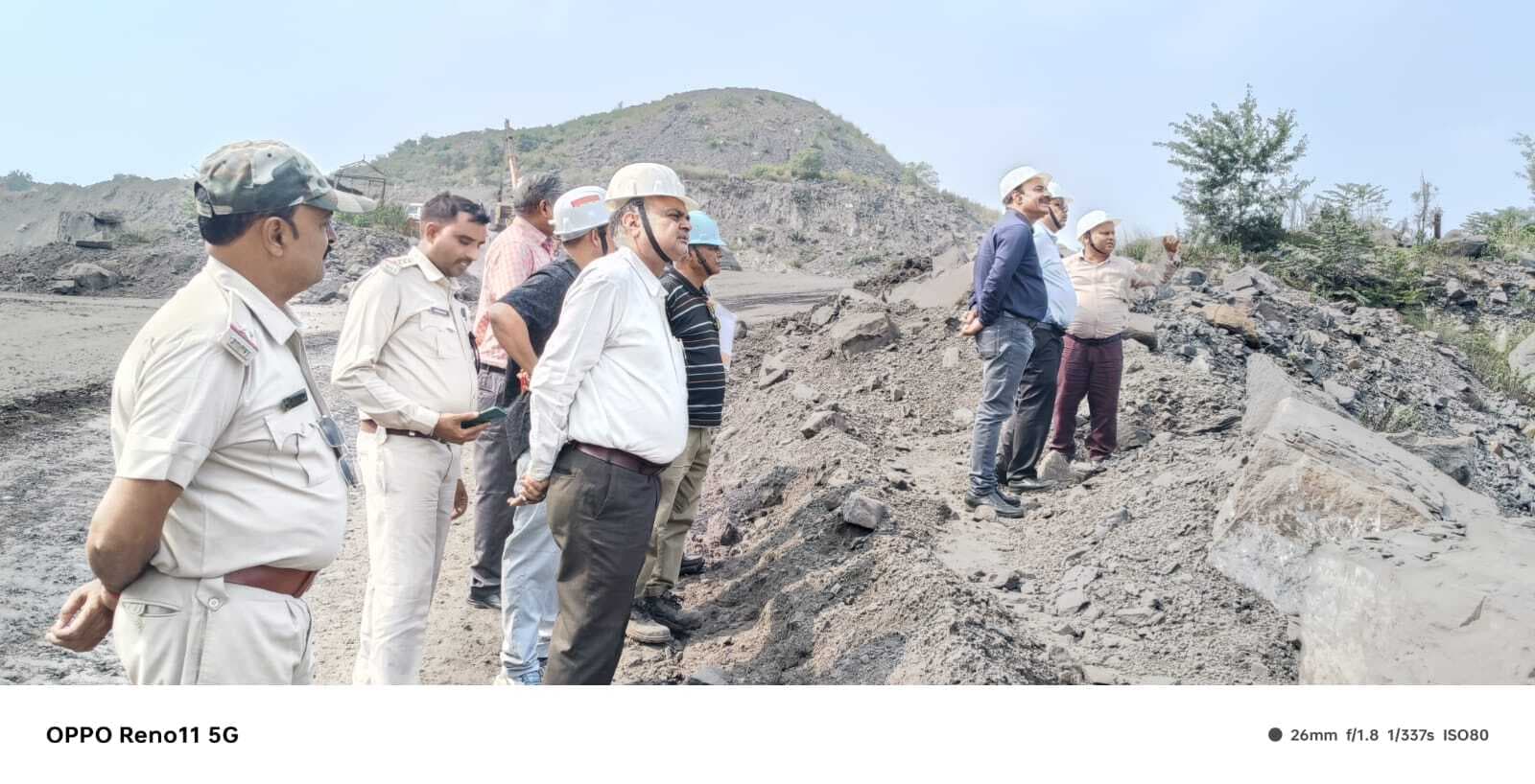 तकनीकी निदेशक ने चितरा कोलियरी का निरीक्षण कर लिया जायजा, उत्पादन लक्ष्य पूरा करने का दिया टास्क