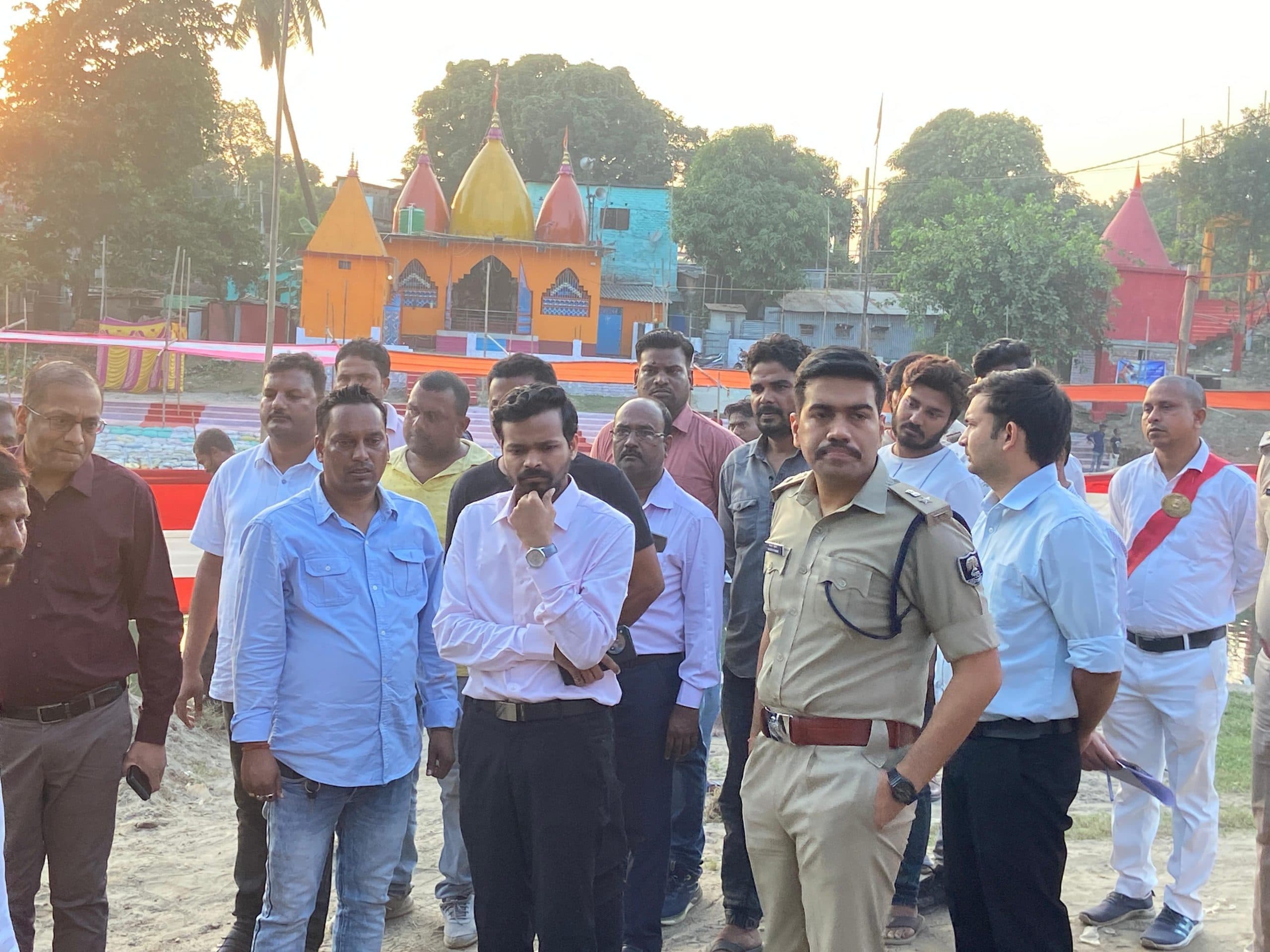 गहरे छठ घाटों पर रखें विशेष रूप से निगरानी