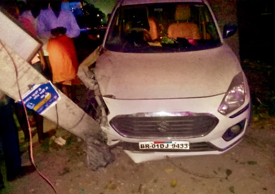 Gaya News : नशे में धुत कार चालक ने बाइक सवार को रौंदा