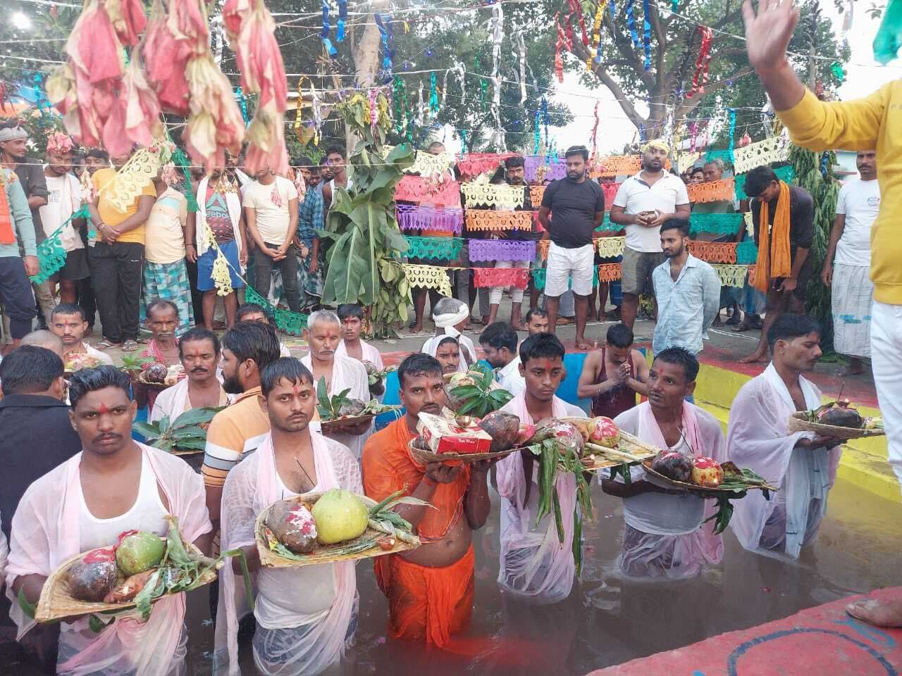 केंद्रीय कारा के बंदियों ने किया छठ व्रत