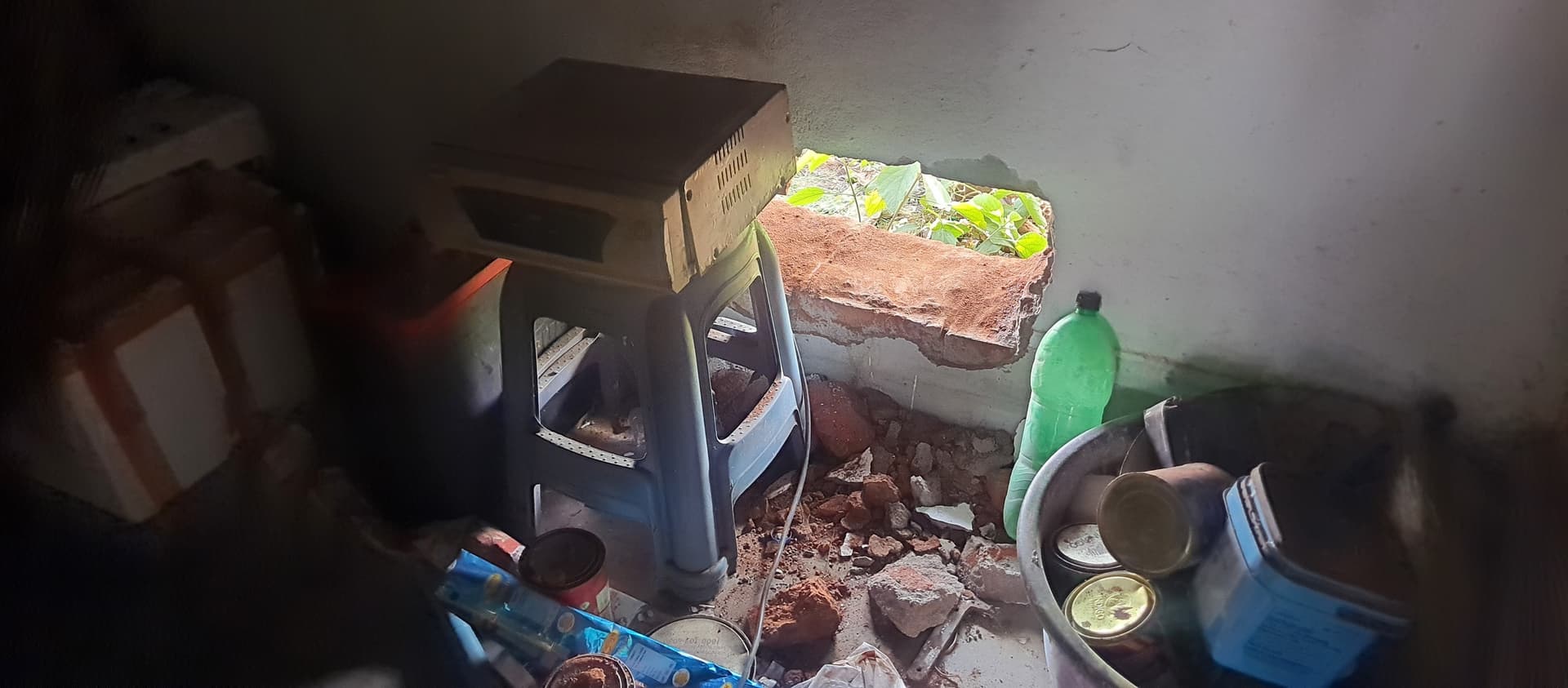 Bokaro News: जैनामोड़ में एक ही रात तीन दुकानों में चोरी