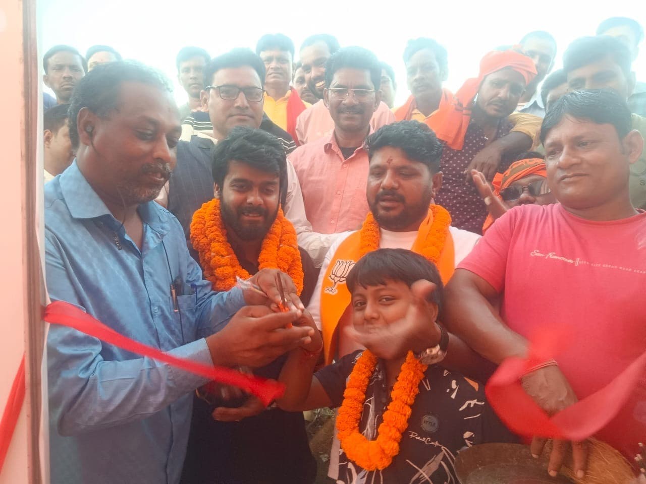 कालाझरिया मोड़ में खुला भाजपा का कार्यालय