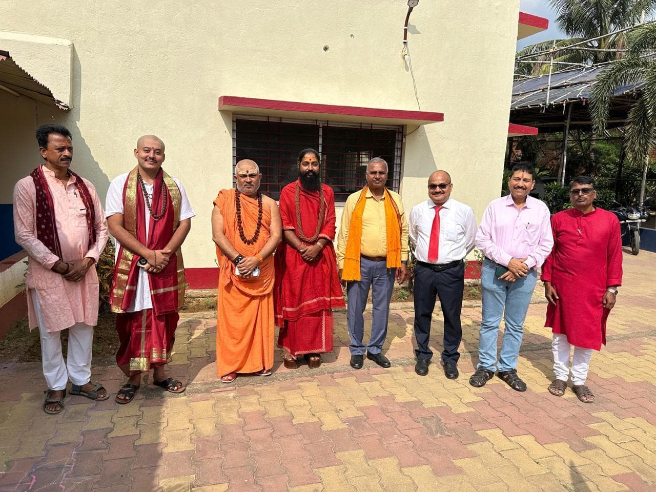 झारखंड का संत समाज घुसपैठ, हिंदुओं की घटती जनसंख्या व मतांतरण के खिलाफ चलाये जन जागरण : विहिप