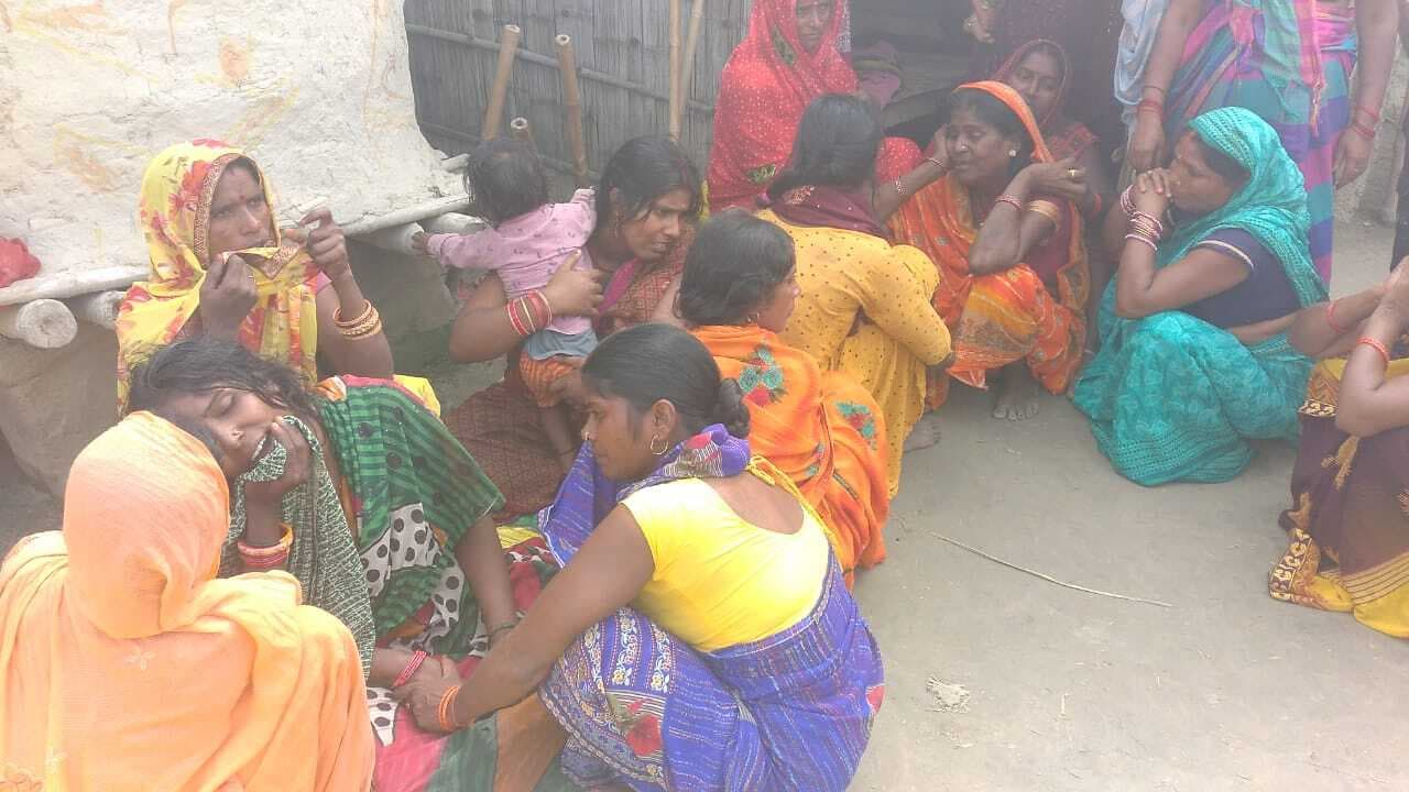 ट्रैक्टर-ट्रॉली से पुआल लाने जा रहे किशोर समेत चालक की हुई मौत