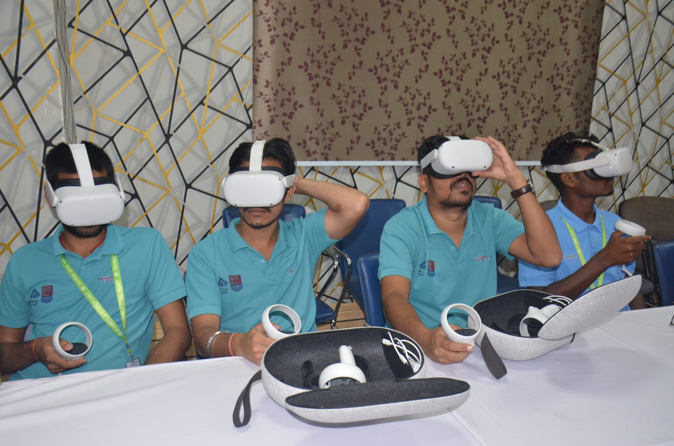 Rourkela News: आरएसपी की वर्चुअल लैब में डिजिटल वॉकथ्रू से स्टील बनाने की प्रक्रिया को समझ रहे प्रशिक्षु