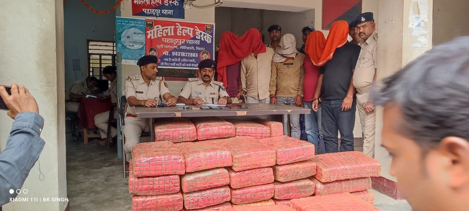 ट्रक-स्कार्पियो से चार करोड़ की गांजा जब्त, छह तस्कर गिरफ्तार