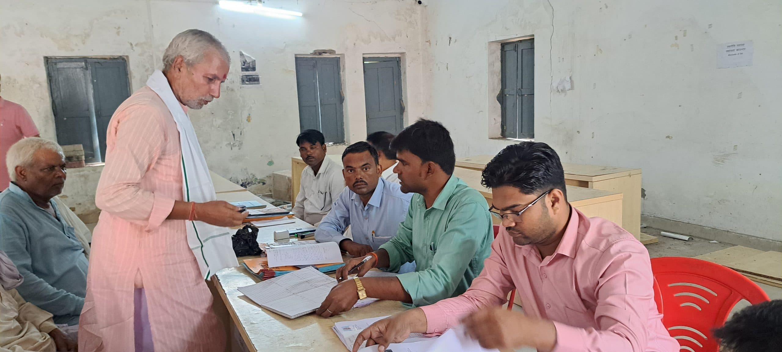 पैक्स चुनाव : 41 अध्यक्ष व सदस्य के लिए 66 अभ्यर्थियों ने किया दाखिल किया नामजदगी का पर्चा