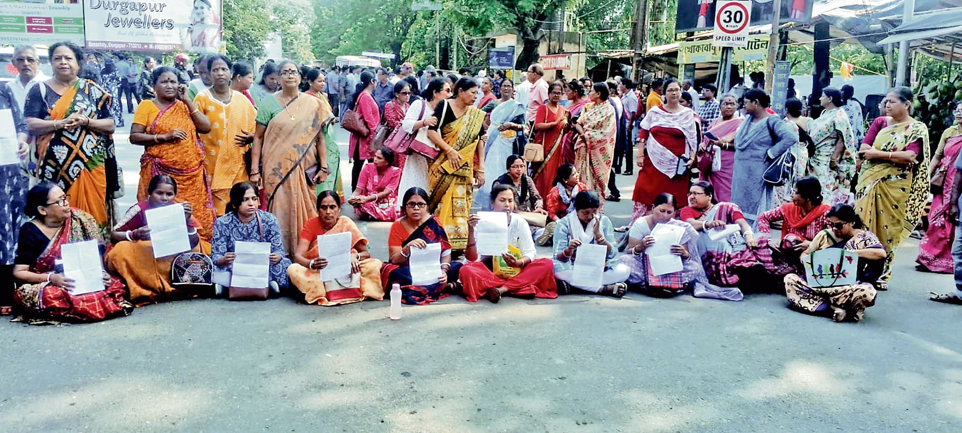 माकपा ने तृणमूल कांग्रेस पर लगाया नामांकन पत्र जमा करने में बाधा देने का आरोप