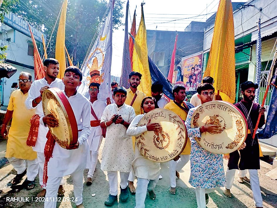 रानीगंज में धूमधाम से मनाया गया खाटू श्याम बाबा का जन्मोत्सव, निकाली गयी निशान यात्रा