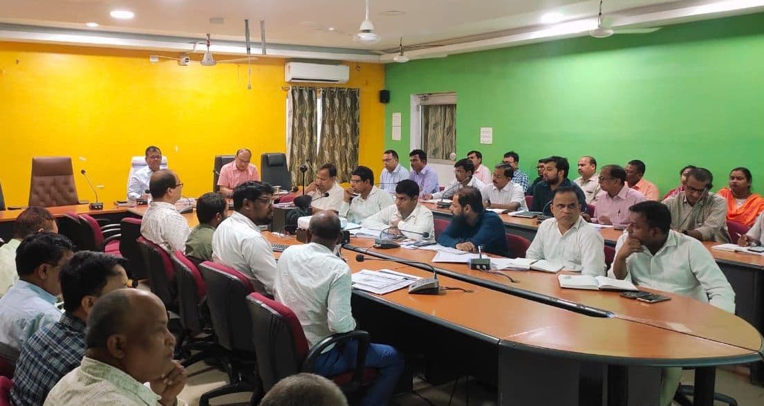 Aurangabad News : गांव में मनरेगा के तहत बनेगा खेल मैदान