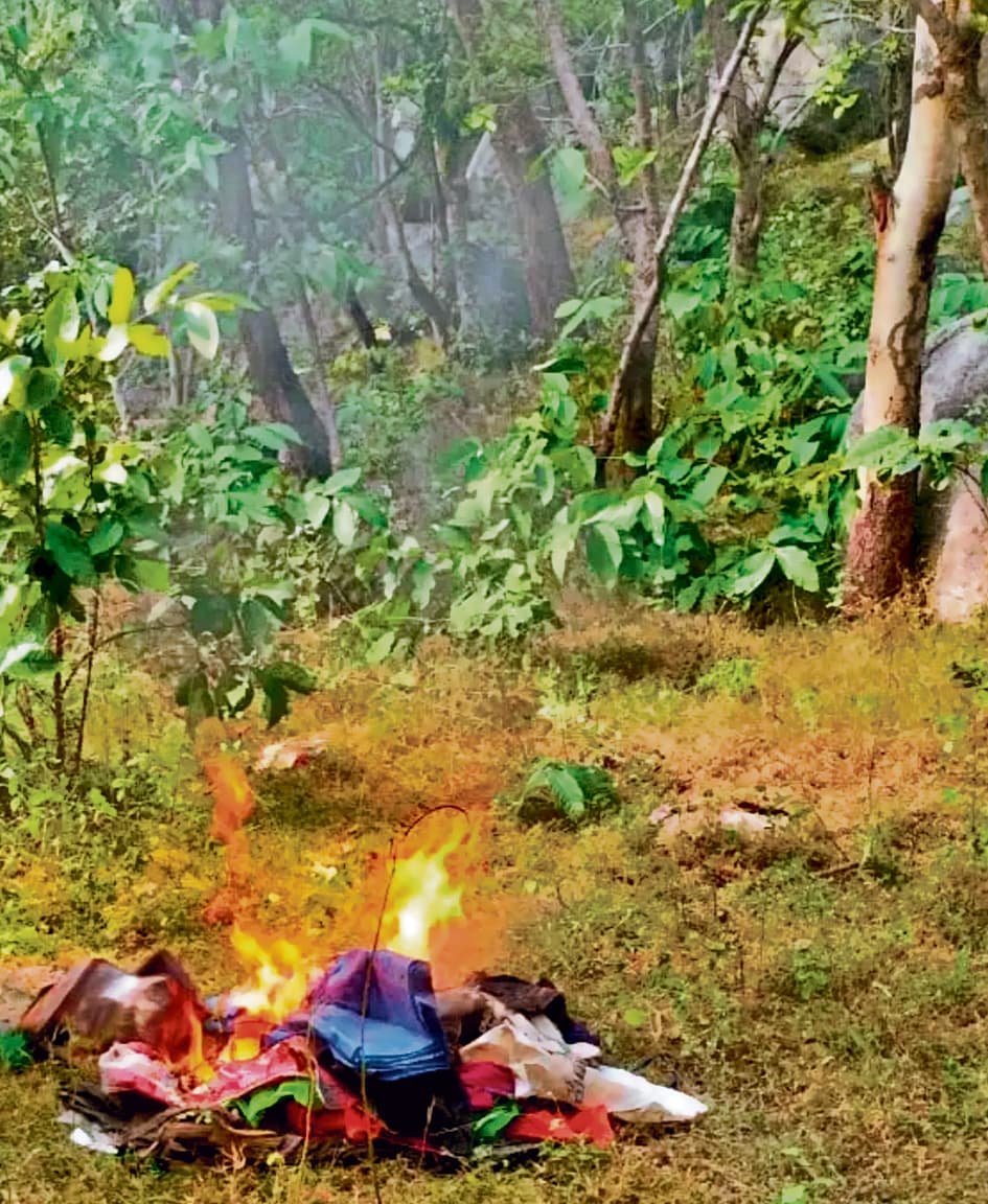 Gaya News : उपचुनाव को लेकर सुरक्षा अभियान के दौरान पांच-पांच किलो के दो प्रेशर आइइडी जब्त