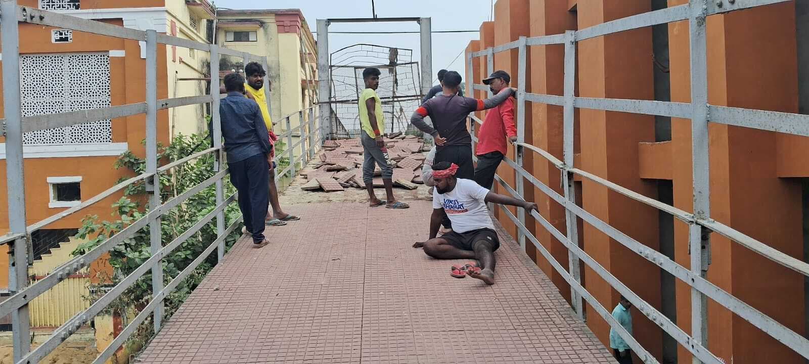 छोटी पुल को ध्वस्त करने की प्रक्रिया शुरू