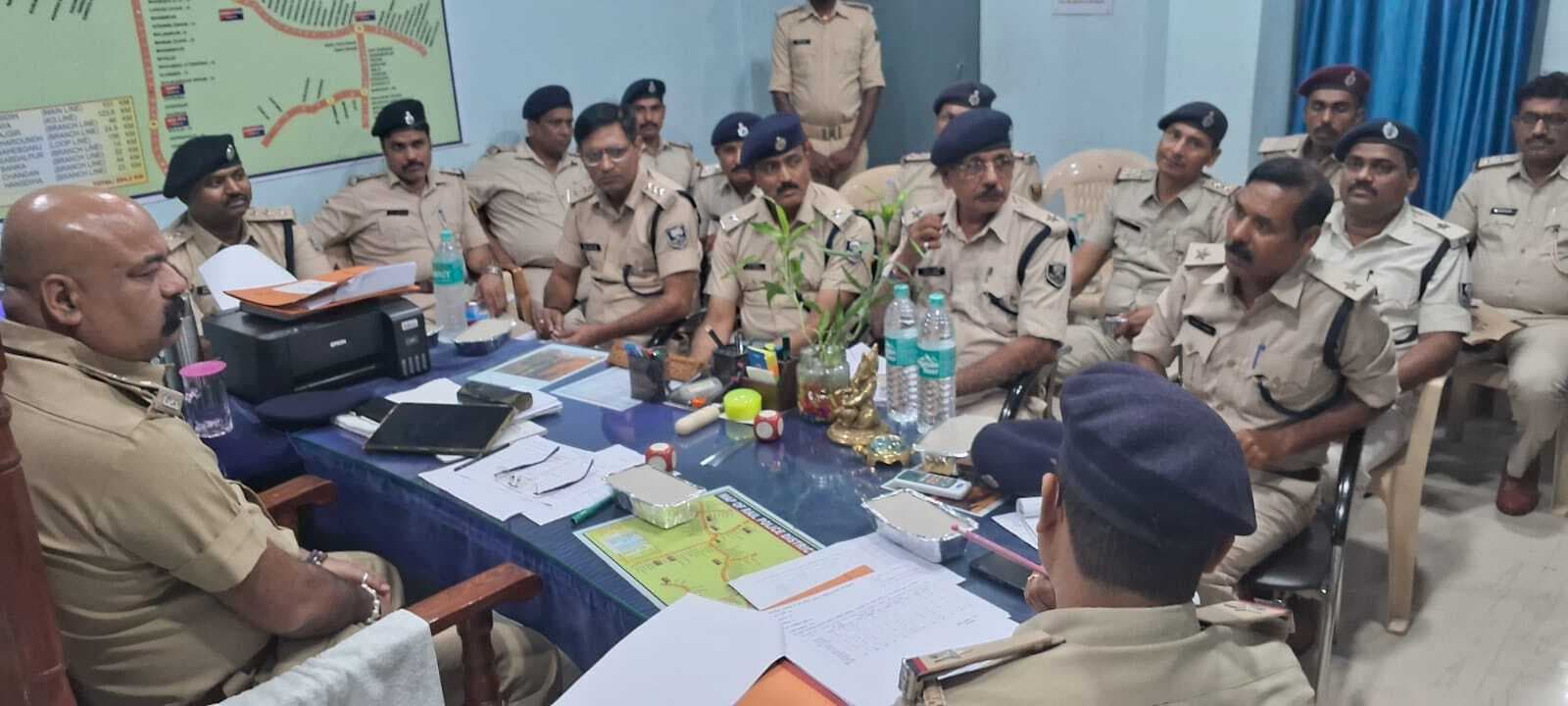 प्रधानमंत्री के जमुई आगमन को लेकर रेलवे स्टेशन पर होगी सुरक्षा की कड़ी व्यवस्था : रेल एसपी