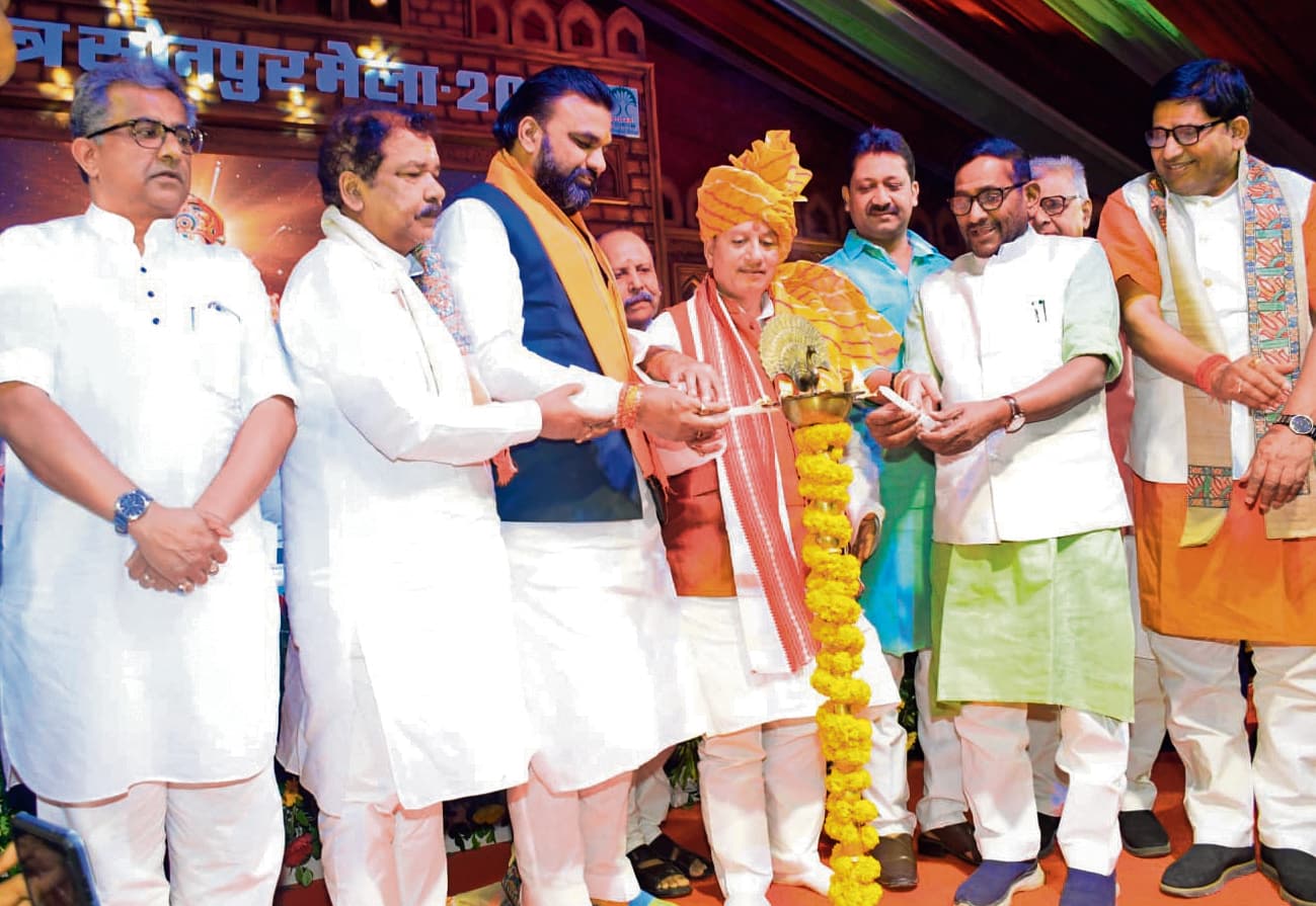 त्रिवेणी तट पर विश्वप्रसिद्ध सोनपुर मेले का हुआ आगाज