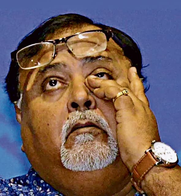 पार्थ चटर्जी की जमानत पर फिर नहीं हो पाया फैसला