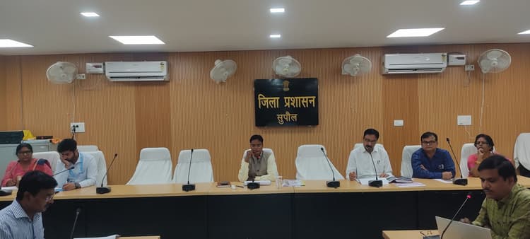 स्वास्थ्य विभाग की हुई मासिक समीक्षा बैठक, दिये गये कई महत्वपूर्ण निर्देश