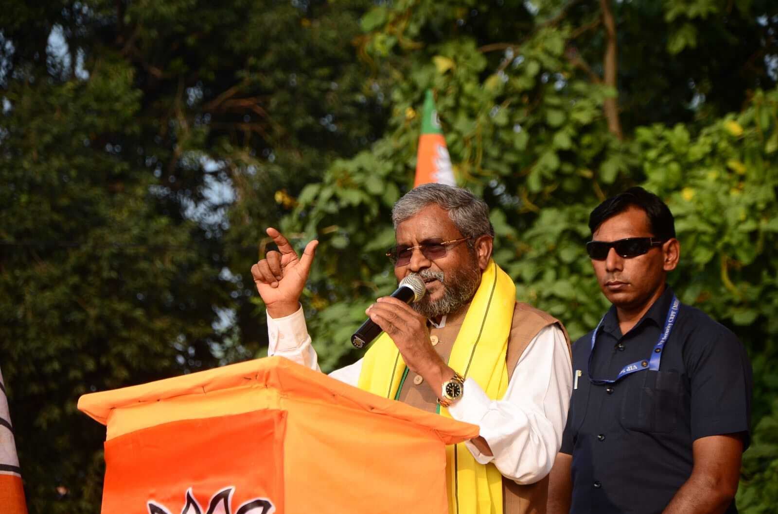 झामुमो अपने लिए राजनीति करती है, आदिवासी, दलित व गरीबों के लिए नहीं: बाबूलाल