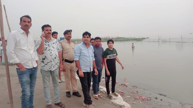 कार्तिक पूर्णिमा आज : गंगा घाट पर स्नान के लिए उमड़ेंगे श्रद्धालु