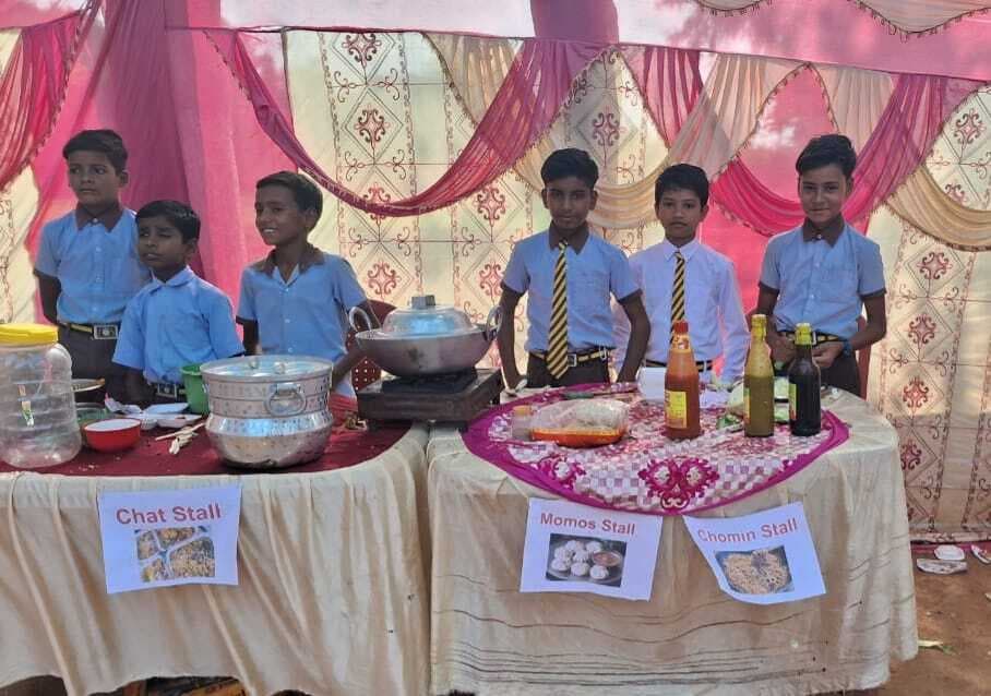 बाल मेले बच्चों ने लगाये कई स्टॉल