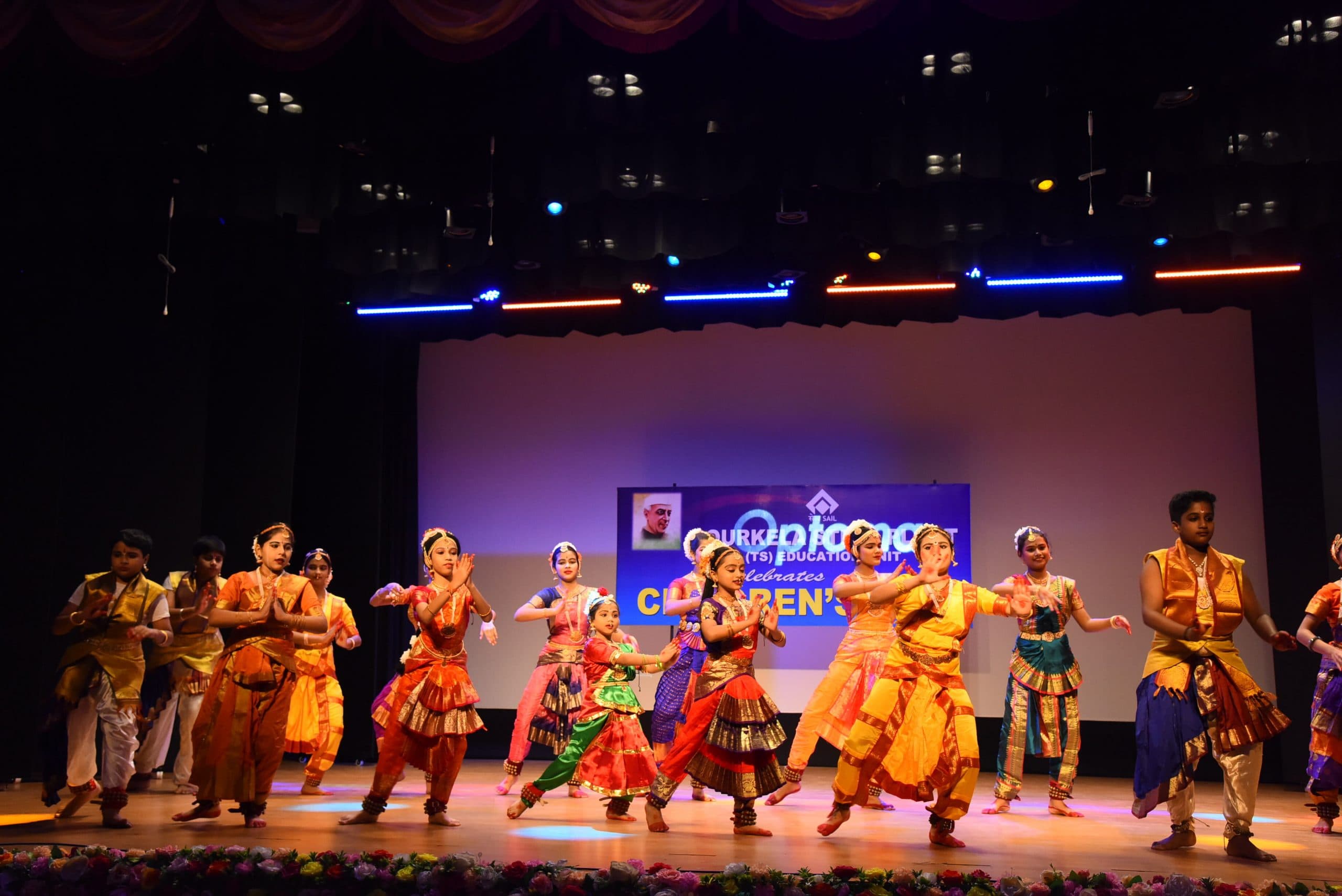 Rourkela News: बाल दिवस : 45 छात्रों को स्टील सिटी बेस्ट ओरेटर अवॉर्ड मिला