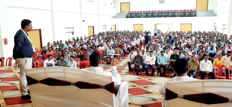 चुनाव---पीठासीन पदाधिकारियों को उनके कार्य एवं दायित्वों से कराया अवगत