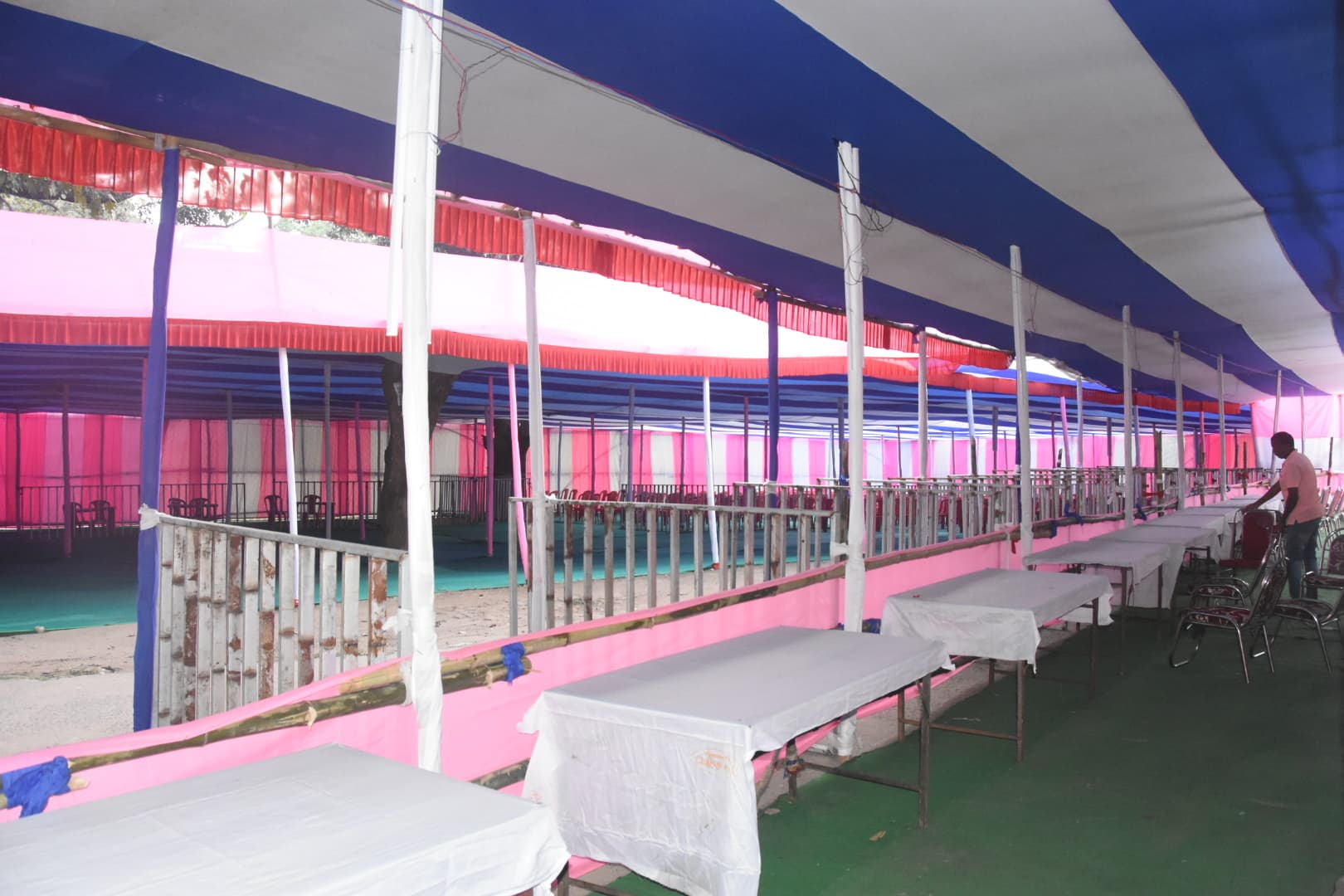 DHANBAD NEWS : धनबाद में तीन स्थानों से मतदान सामग्री होगा डिस्पैच, तैयारी पूरी