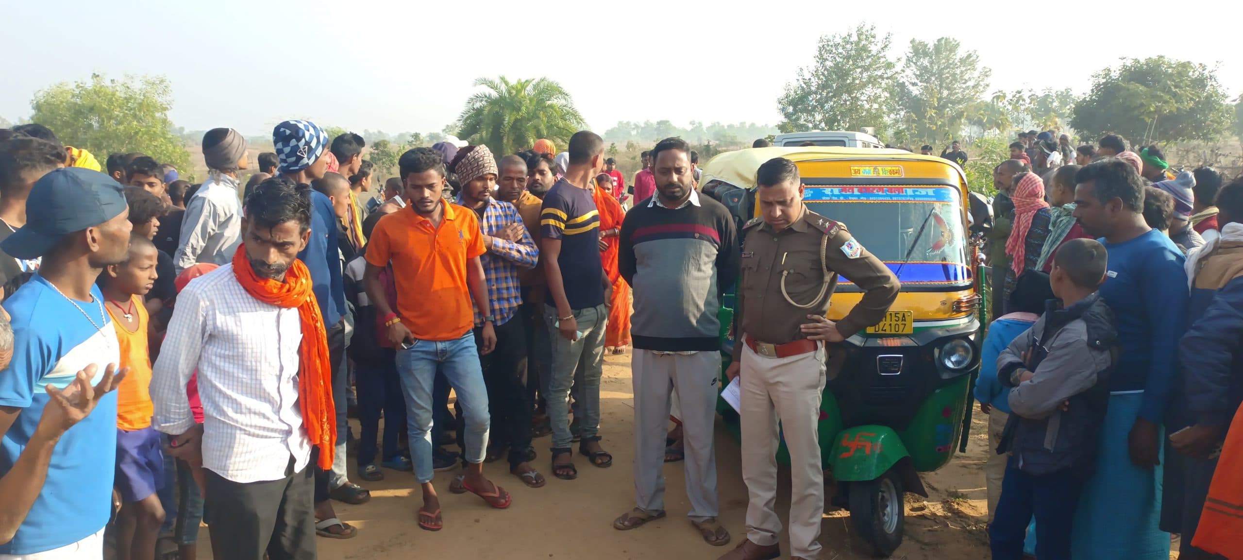 टैंपो चालक की हत्या कर शव को फेंका, मोबाइल गायब. जांच में जुटी पुलिस