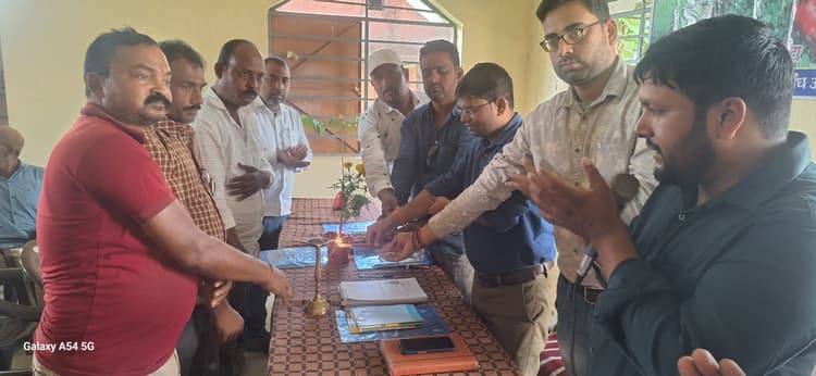किसानों को दी आधुनिक खेती की जानकारी