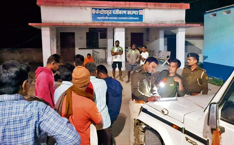 Aurangabad News : अज्ञात वाहन के धक्के से मजदूर की मौत