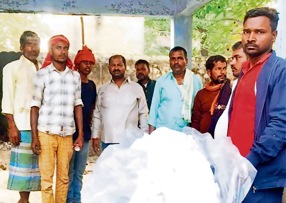 hajipur news. नाव से गिरकर नदी में डूबे युवक का मिला शव