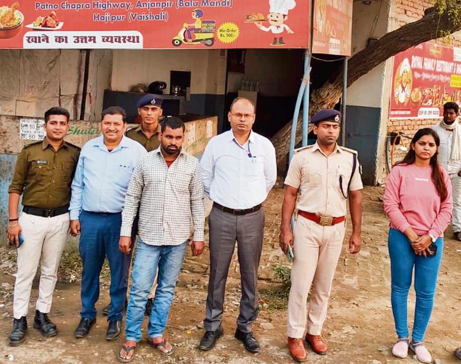 hajipur news. होटल से दो बाल श्रमिकों को कराया गया मुक्त