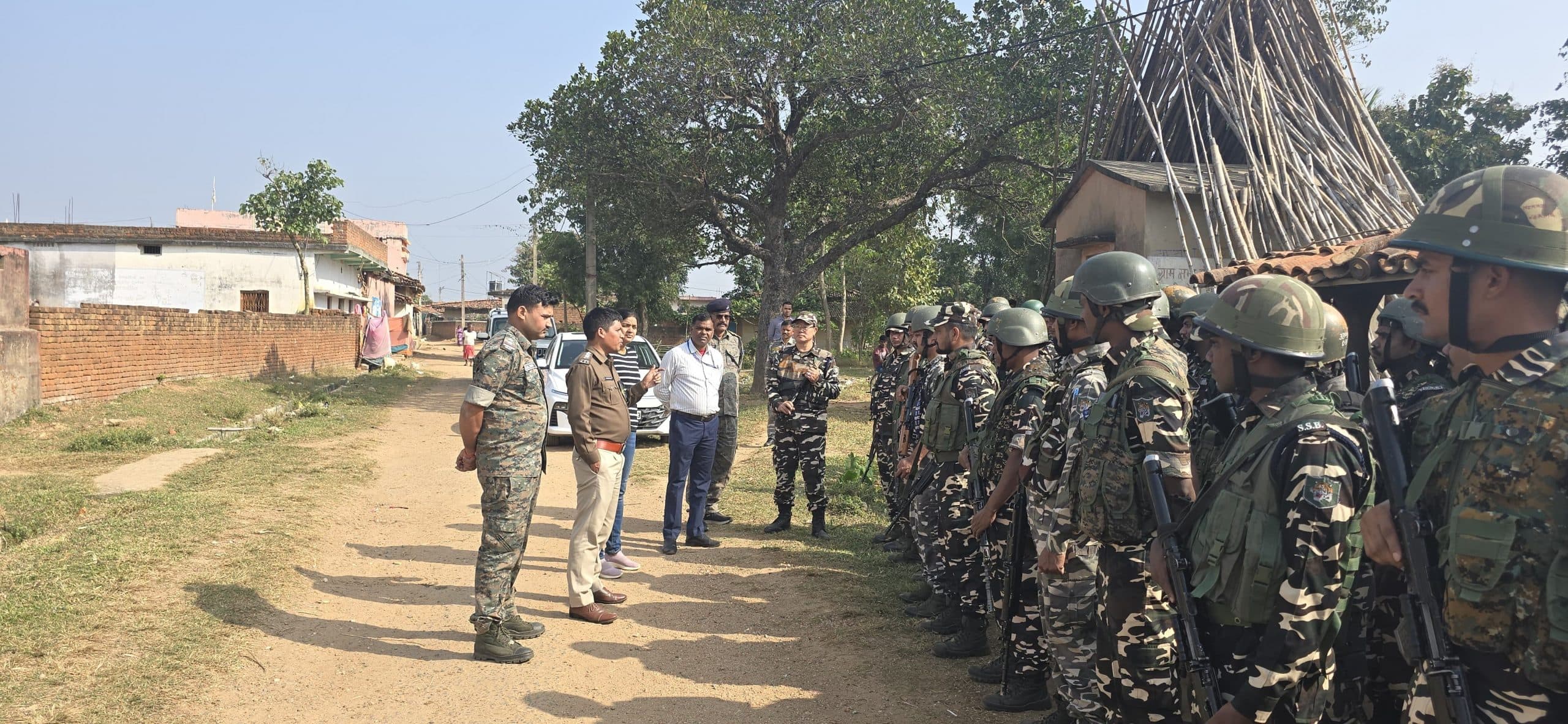 Giridih News: प्रतिबंधित मांस रखने का आरोपी गिरफ्तार, गांव पुलिस छावनी में तब्दील