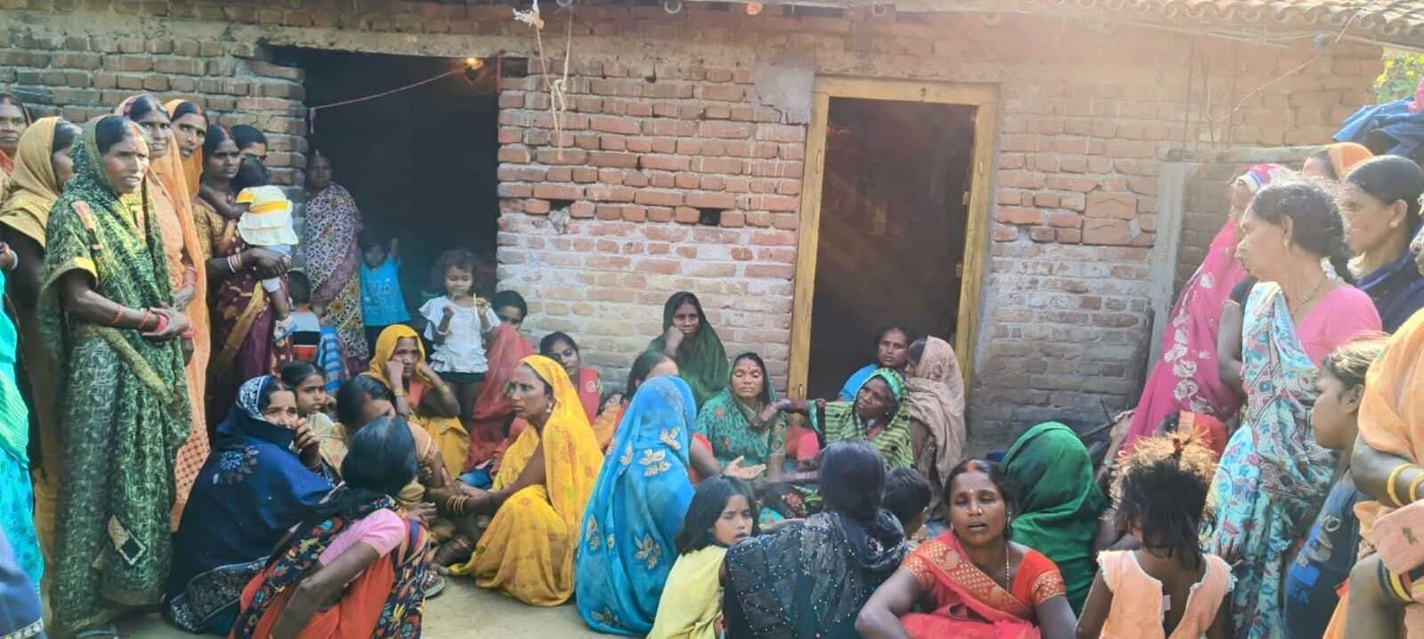 चाचा ने भतीजे को पीट-पीट कर मार डाला, सात नामजद